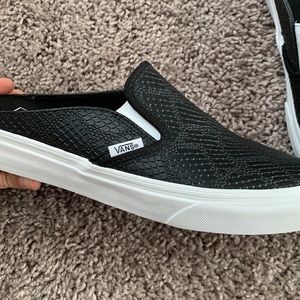 Vans classic slip on mule - python